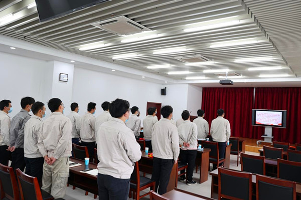 9111651326050257.jpg 五四4_副本.jpg